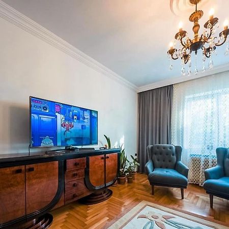 באטומי Hotel Liza מראה חיצוני תמונה